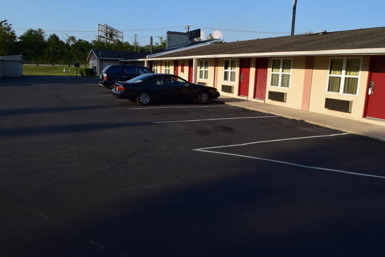 White Oaks Motel Pennsville/Carneys Point Екстер'єр фото